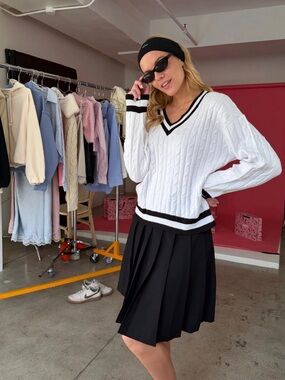 NWT JUPE NYC TENNIS SKIRT 2.0 Classic Pleated Black Skirt - Women